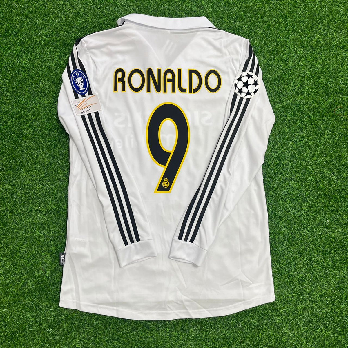 Ronaldo Nazario 2002-2003 Retro Long Sleeve Football Soccer Jersey – Back View