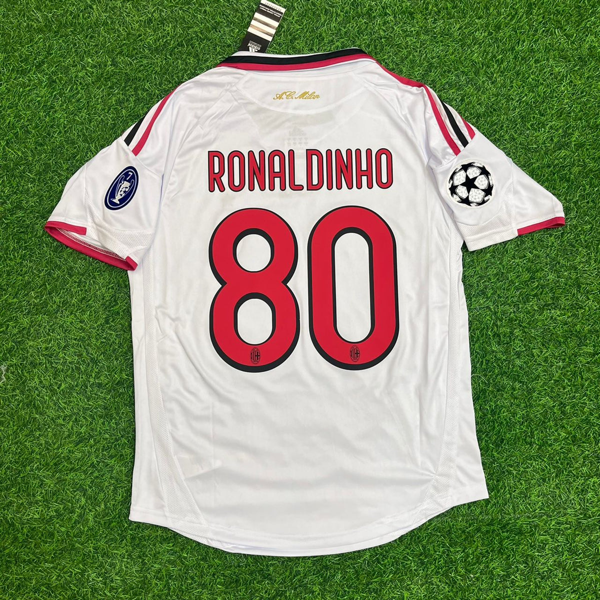 2009 Ronaldinho Guacho Milan 2010 Season White Retro Football Jersey – Back View