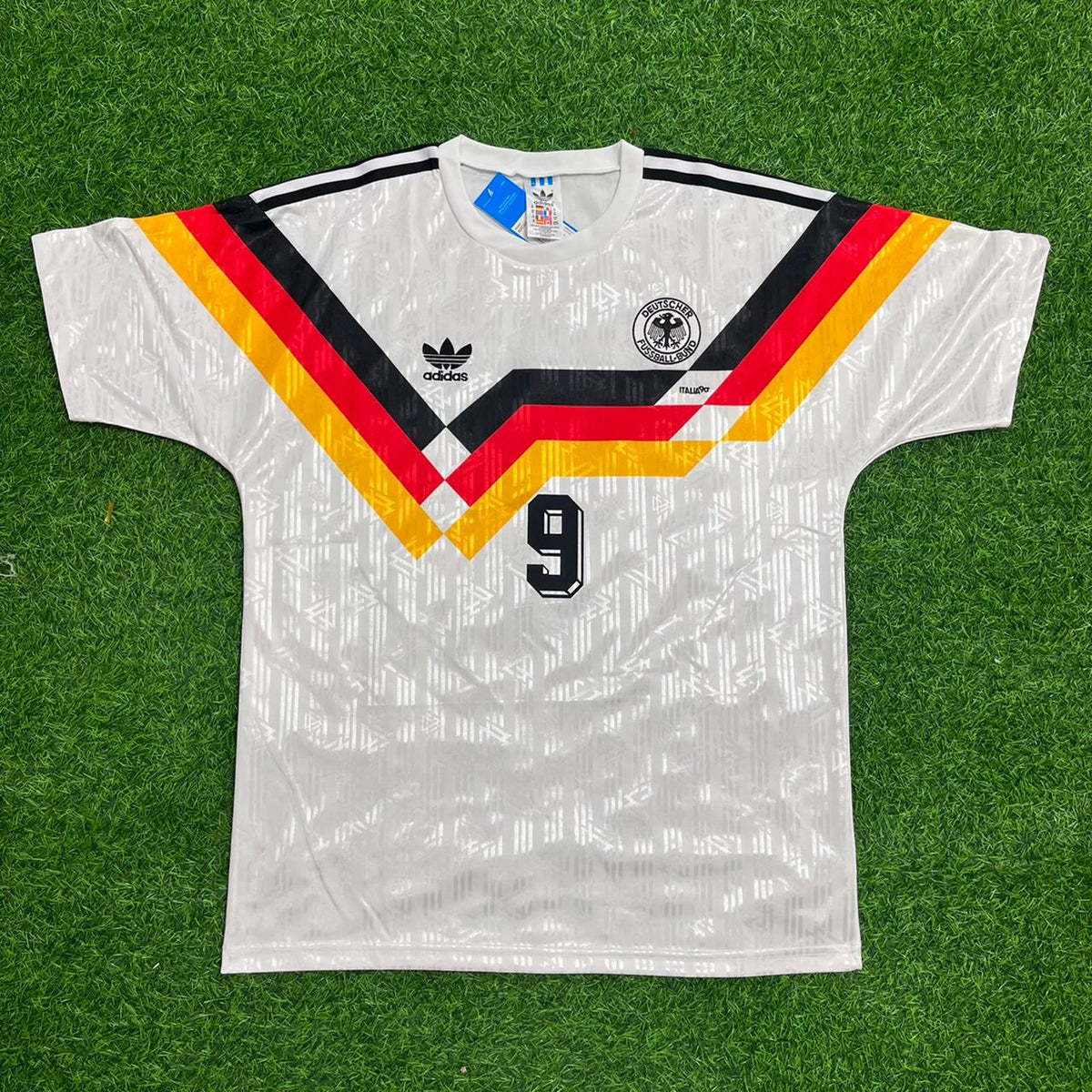 Rudi Völler Germany Deutschland Retro 1990 World Cup Jersey - Deutschland Retro- WM 1990 – Detailed View