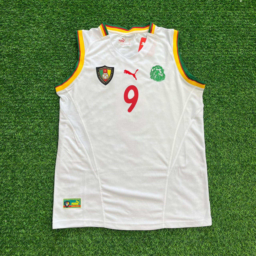 Samuel Eto'o 9 - Cameroon AFCON 2002 Retro Sleeveless Kit Jersey – Front View