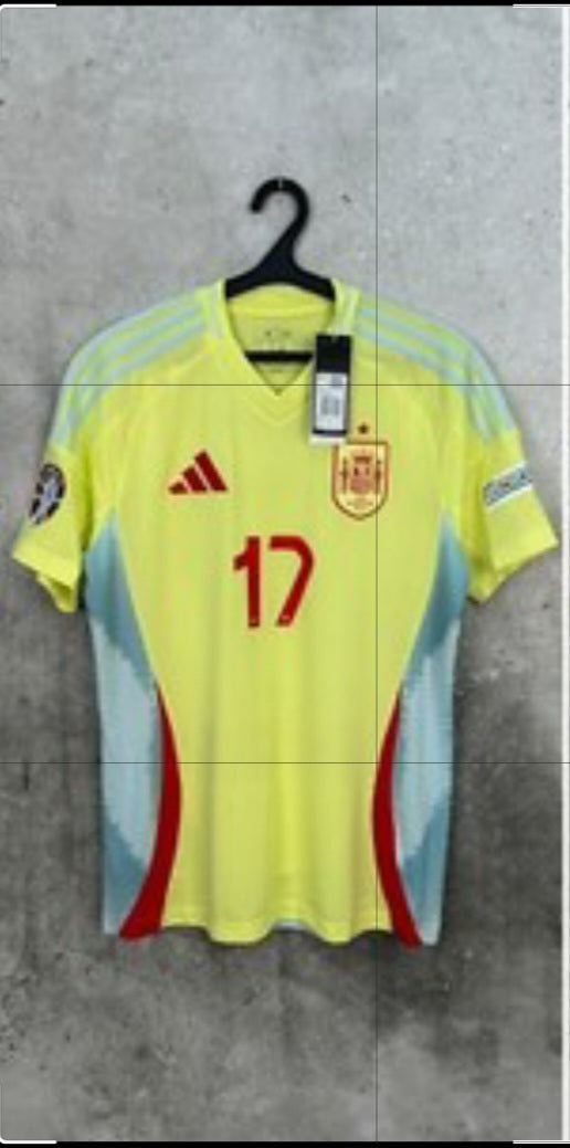 Nico Williams Spain – Front View