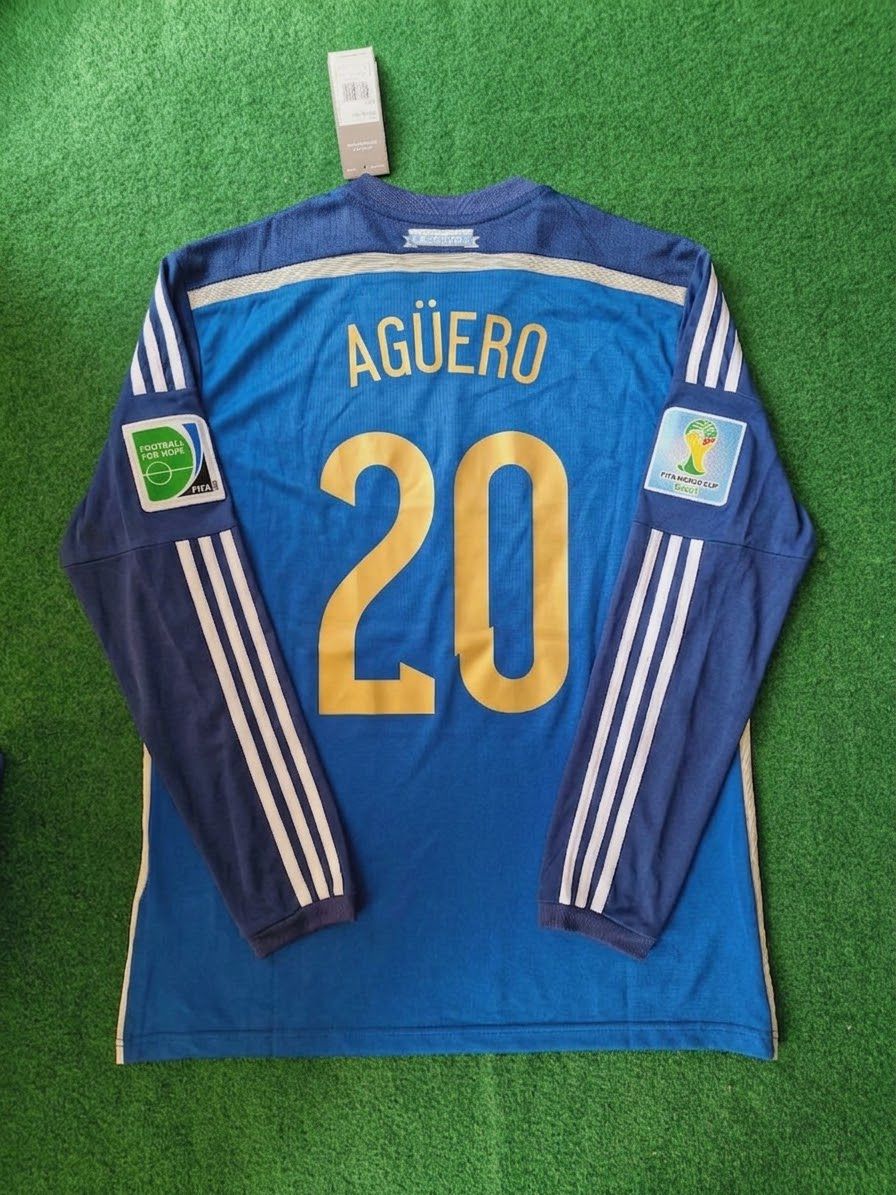 Sergio Kun Agüero Argentina 2014 World Cup Retro Football Jersey – Back View