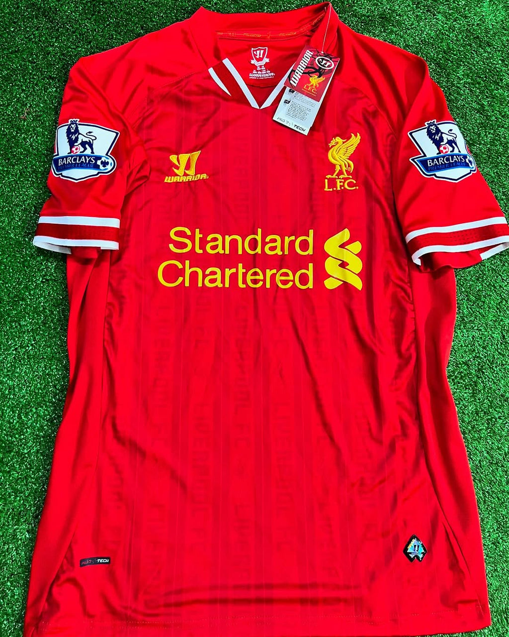 2013 Jordan Henderson Liverpool 2014 Season Red Retro Football Jersey – Detailed View