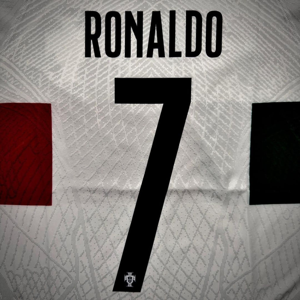 Cristiano Ronaldo Portugal 2022 World Cup Qatar Retro Jersey Trikoy – Detailed View