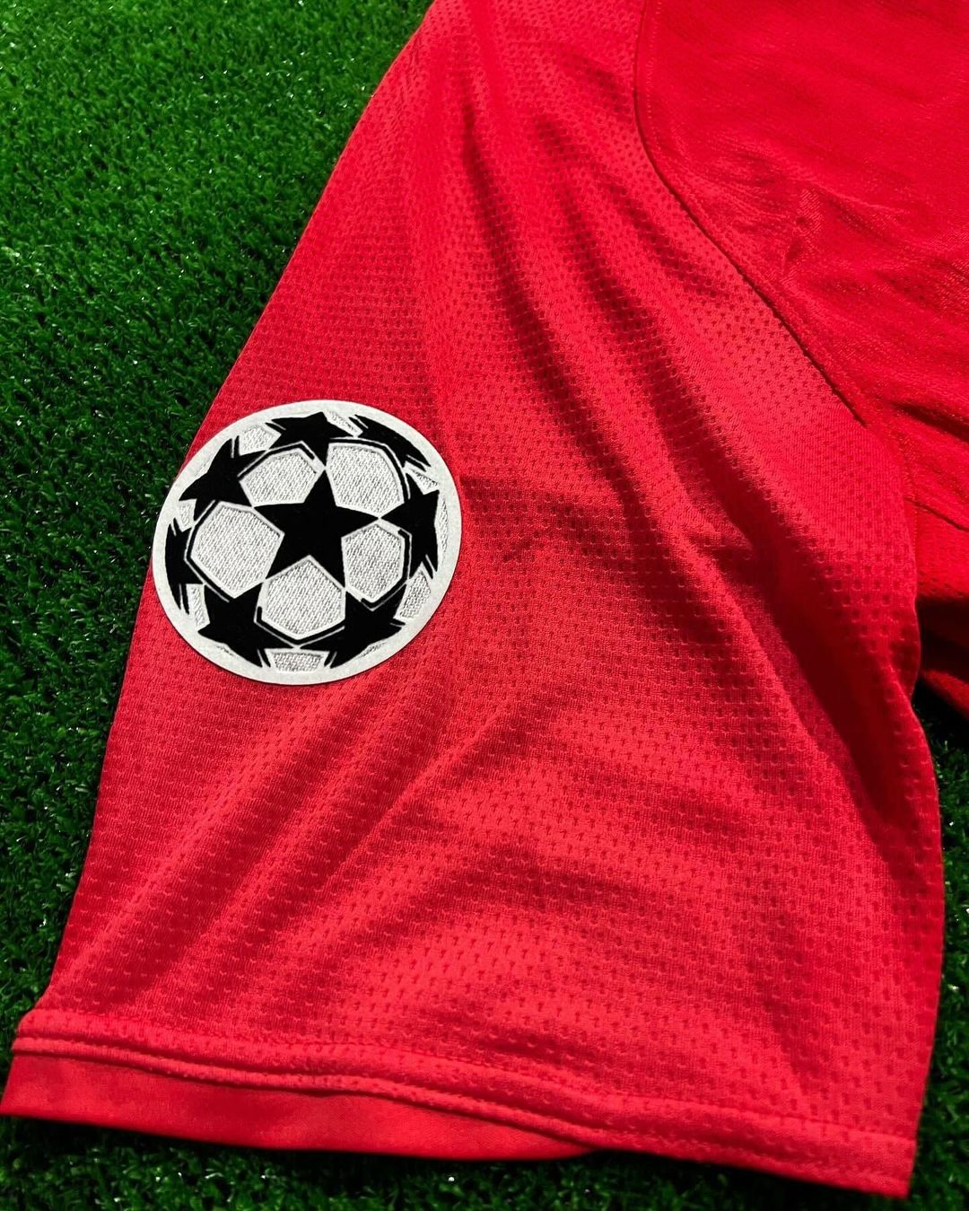 2008 Luis Nani Manchester United Champions League Final Moscow Retro Red Football Shirt Jersey – Detailed View