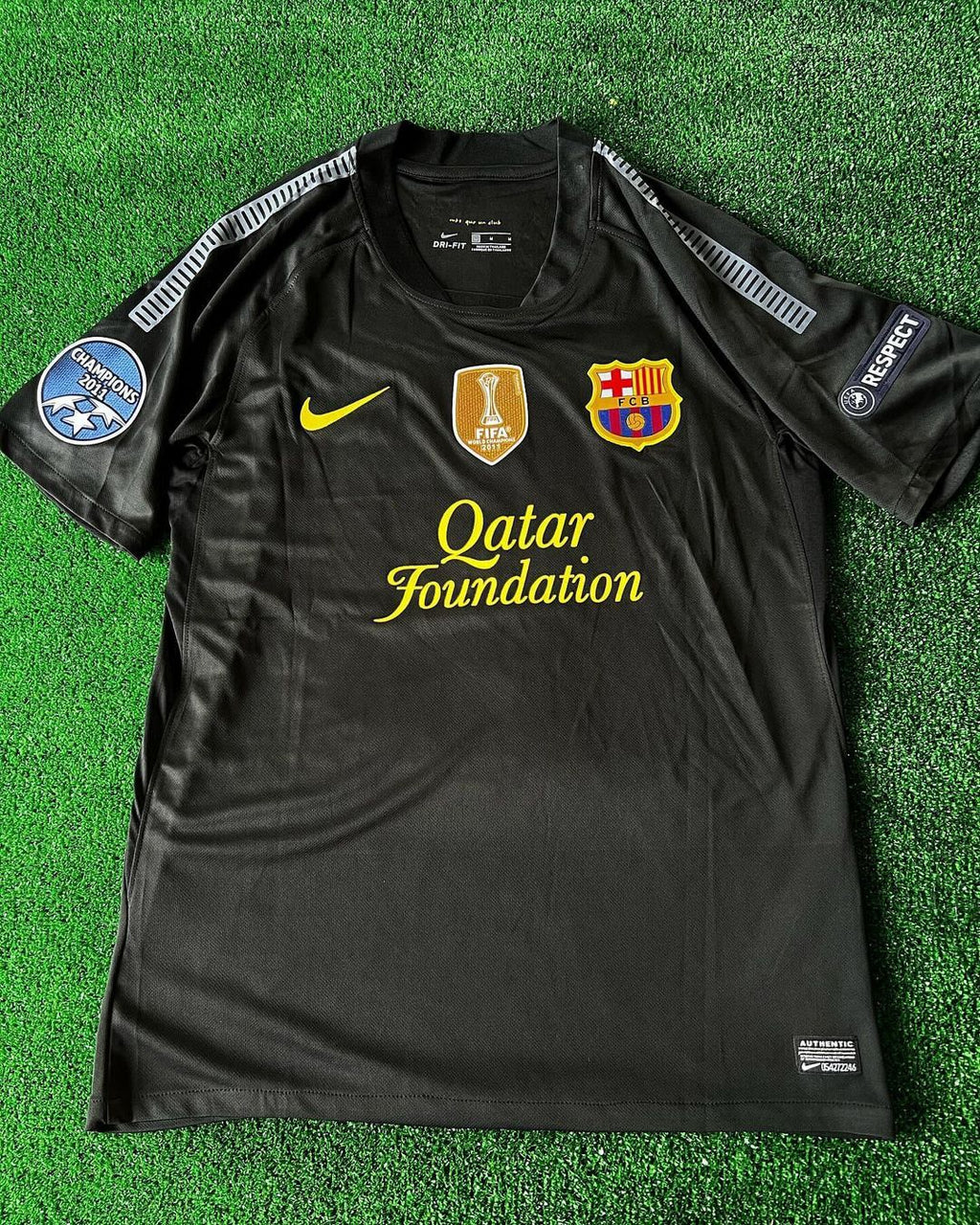Carles Puyol Black Barcelona 2011/12 Retro Kit Shirt Jersey – 8