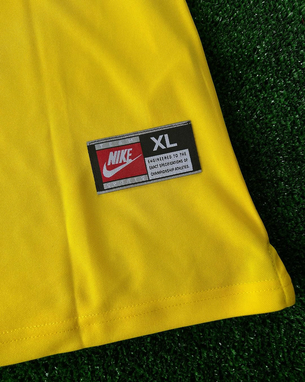 Phenomenon Ronaldo Nazario Brazil Retro Football Jersey – 4