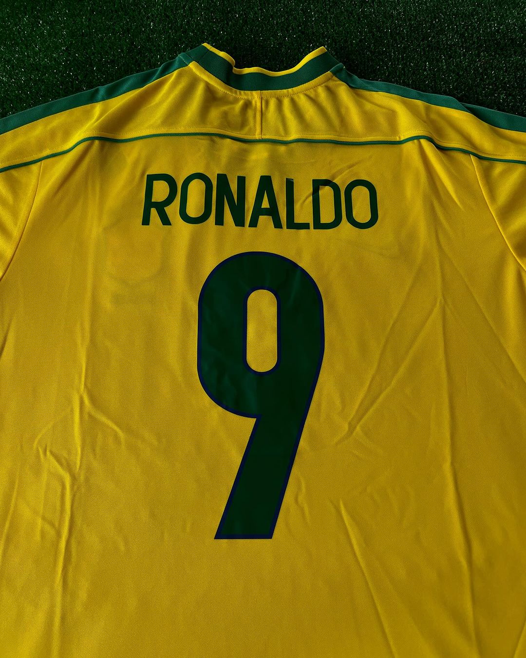 Phenomenon Ronaldo Nazario Brazil Retro Football Jersey – Detailed View