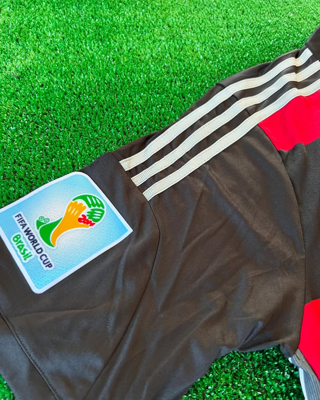 2014 Germany World Cup Sami Khedira Deutschland Brazil Black Red Retro Football Jersey – Detailed View