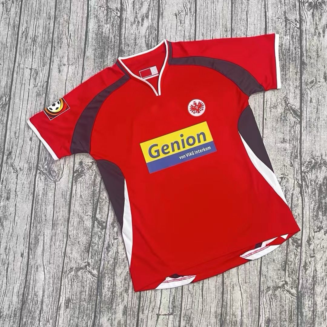 Eintracht Frankfurt SGE 2000 Rotes Heimtrikot Retro Fußball – Back View
