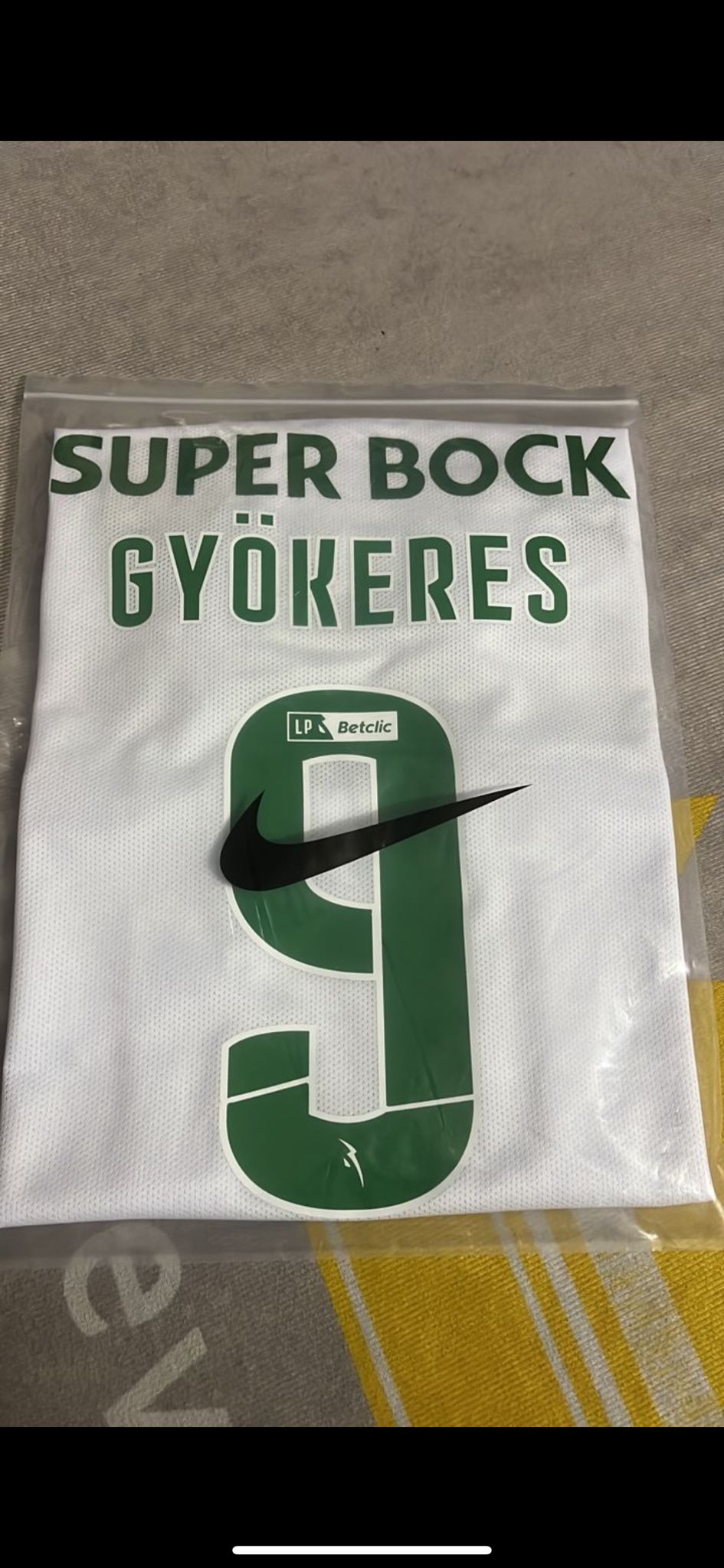 Viktor Gyökeres Sporting Lisbon Football Jersey – 5