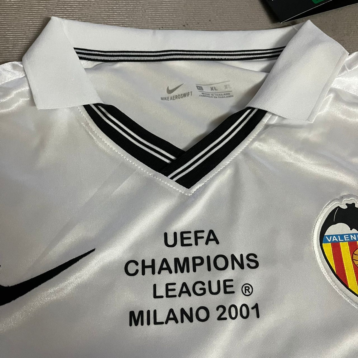 Pablo Aimar Valencia 2001 Milano Champions Final Retro Football Jersey – 8