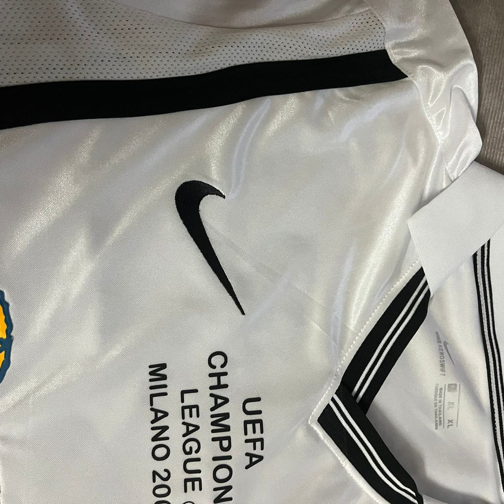 Gaizka Mendieta Valencia 2001 Milano Champions Final Retro Jersey – 10