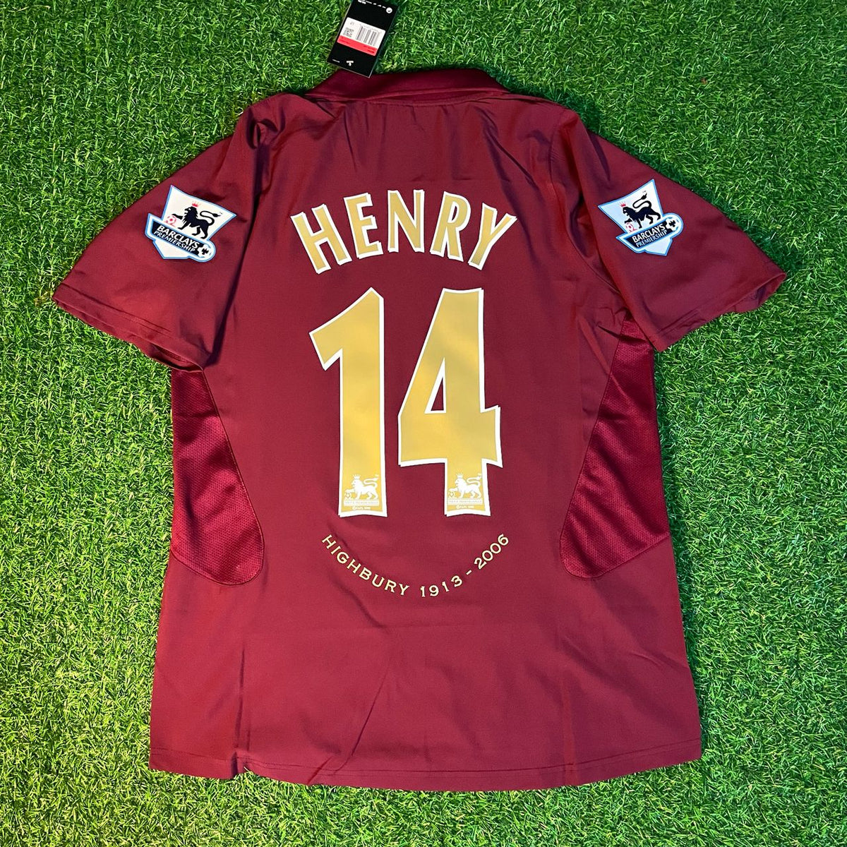 Thierry Henry Arsenal 2006 Highbury Burgundy Retro Football Jersey – Back View