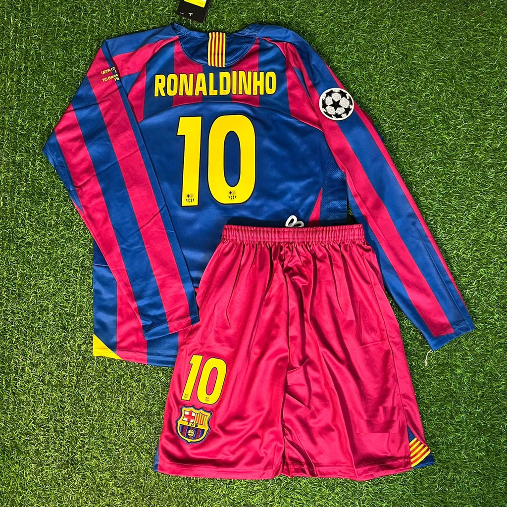 Ronaldinho Gaucho 10 – Barcelona 2006 Retro Long Sleeve Football Jersey – Back View