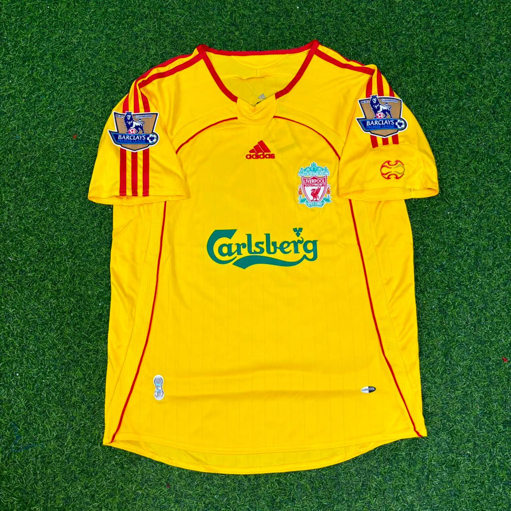 Liverpool 2006/2007 Yellow Retro Football Jersey – Dirk Kuyt – Front View