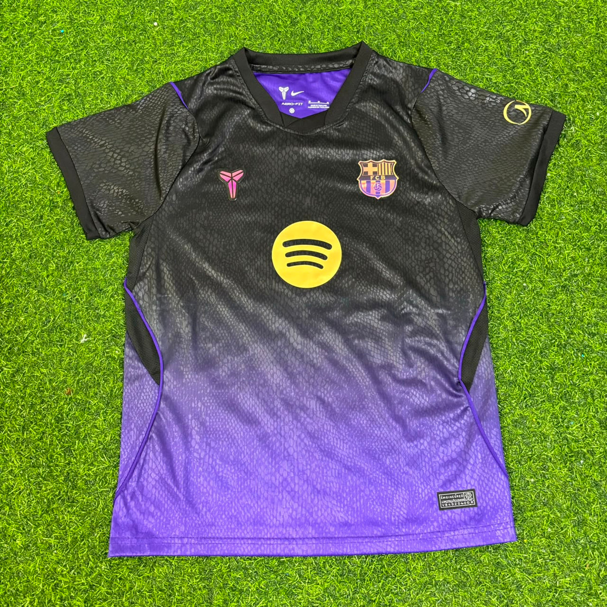 Pedri #8 Barcelona 2027 New Season Away Jersey – Front View