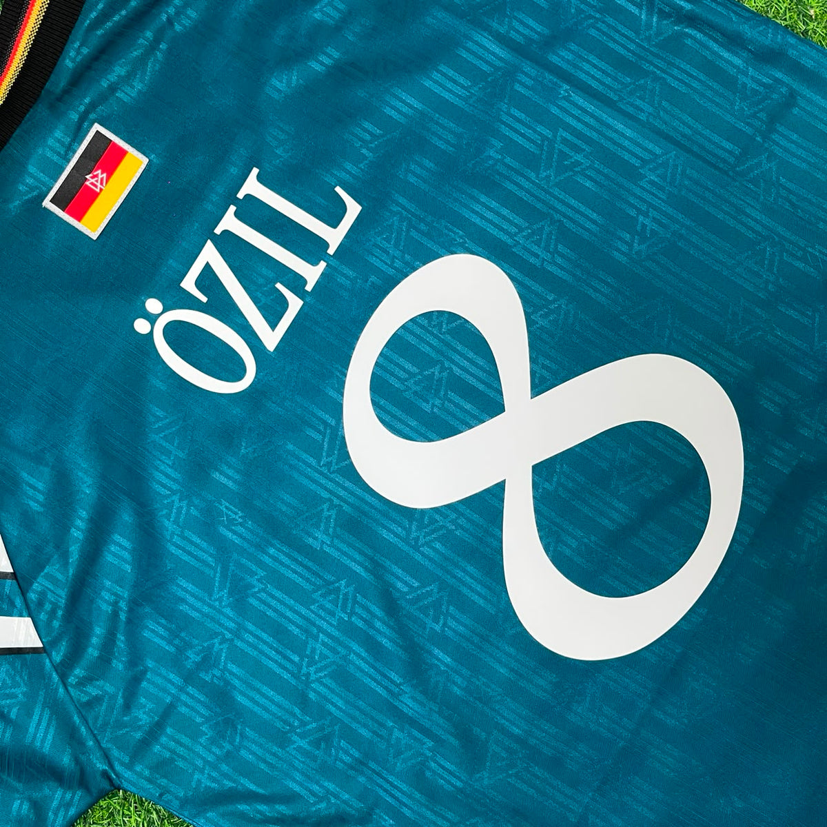 Mesut Özil Germany Deutschland Retro Football Jersey – Detailed View