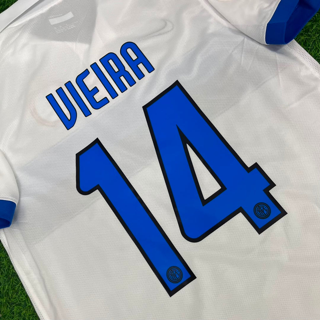Inter 2009/2010 White Retro Football Jersey – Patrick Vieira – Detailed View