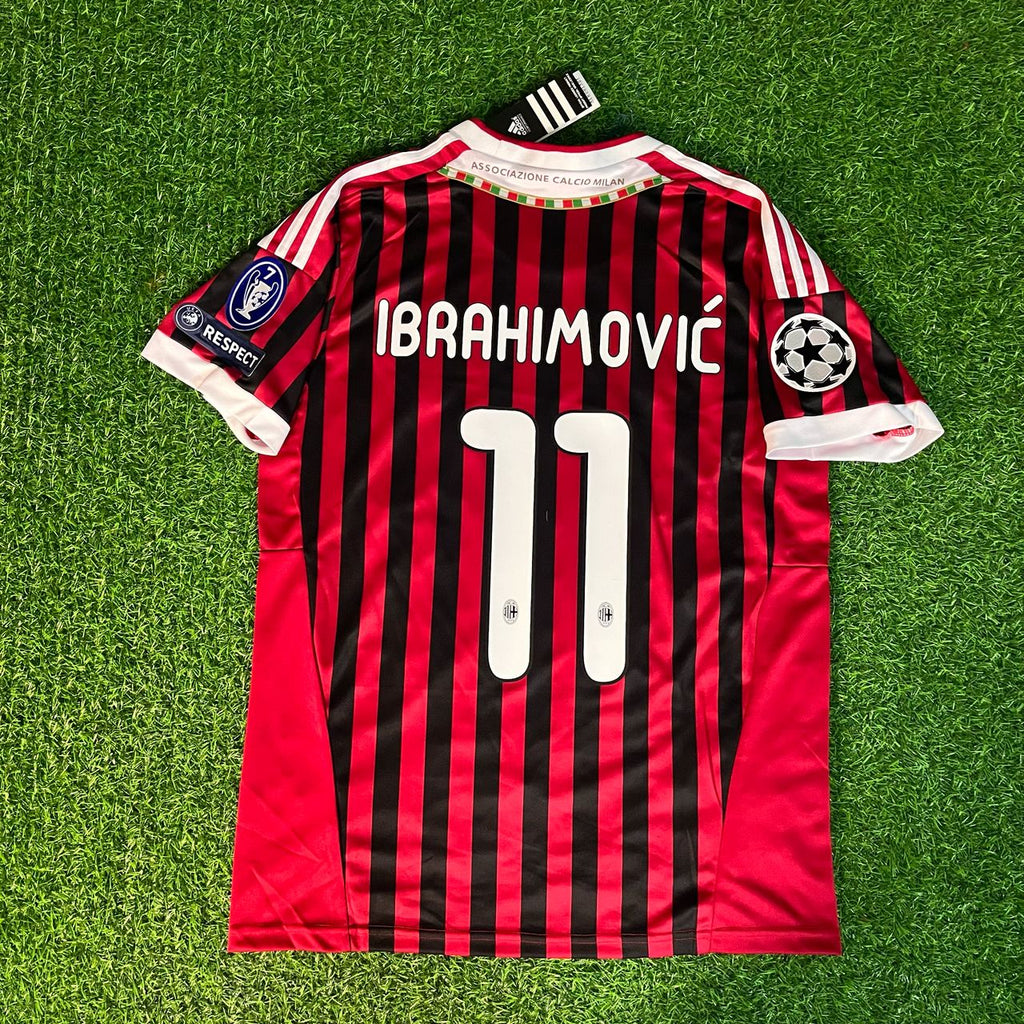 Zlatan Ibrahimović 11 - AC Milan Home 2011/12 Retro Kit Jersey – Back View