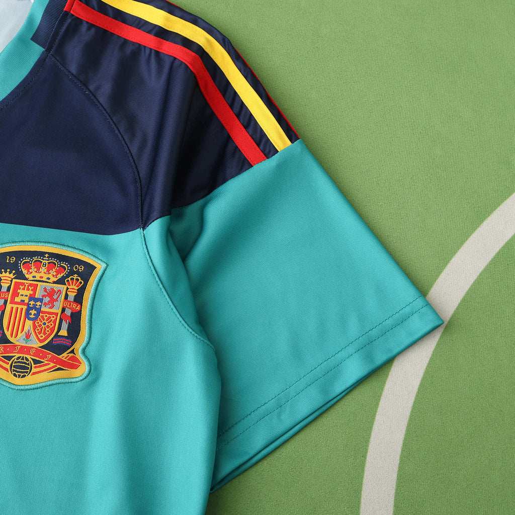2010 Spain World Cup Final Retro Goalkeeper Football Jersey Iker Casillas