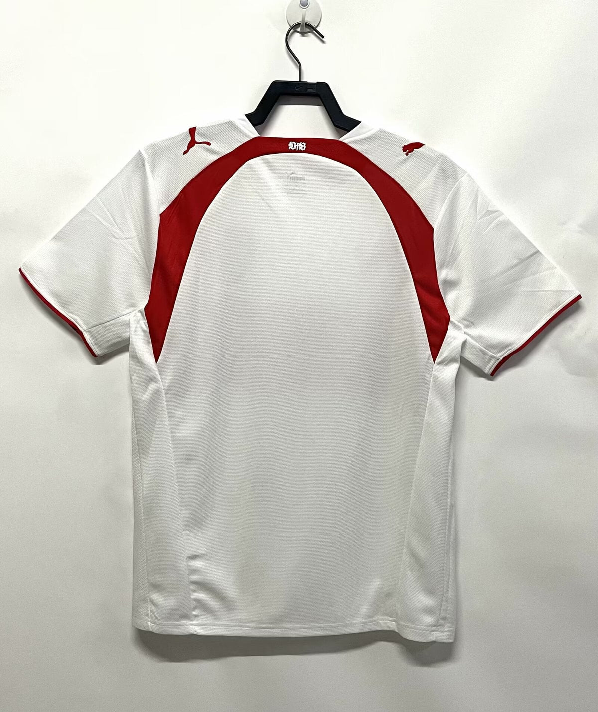 VfB Stuttgart 2006-07 Heimtrikot Retro Football Jersey – Detailed View