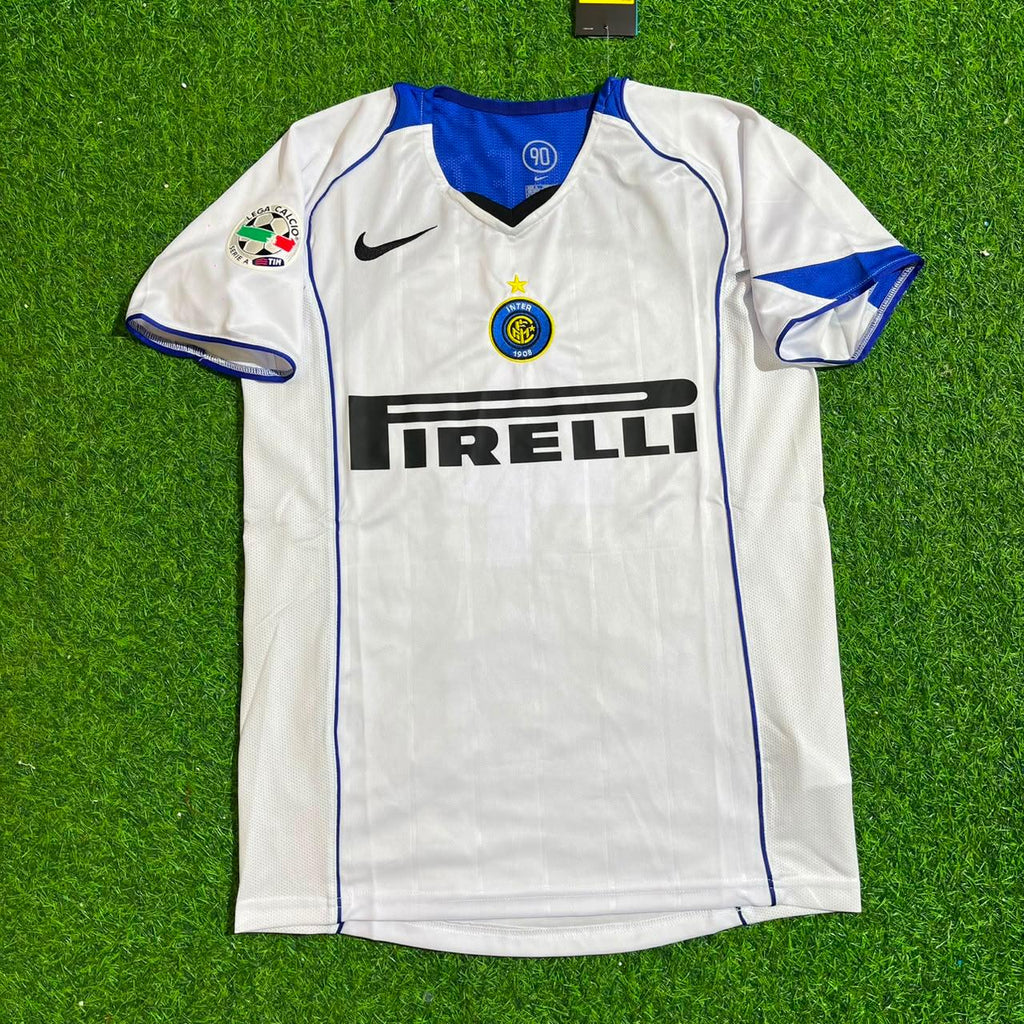 Adriano Inter Milan 2004-2005 Retro White Football Jersey – Front View
