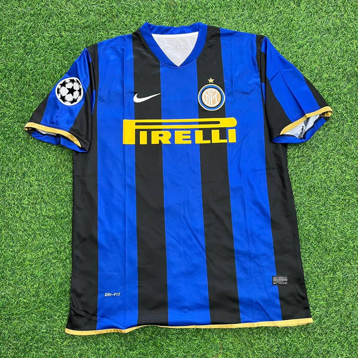 2008/09 Adriano #10 Inter Milan Retro Football Jersey – Front View
