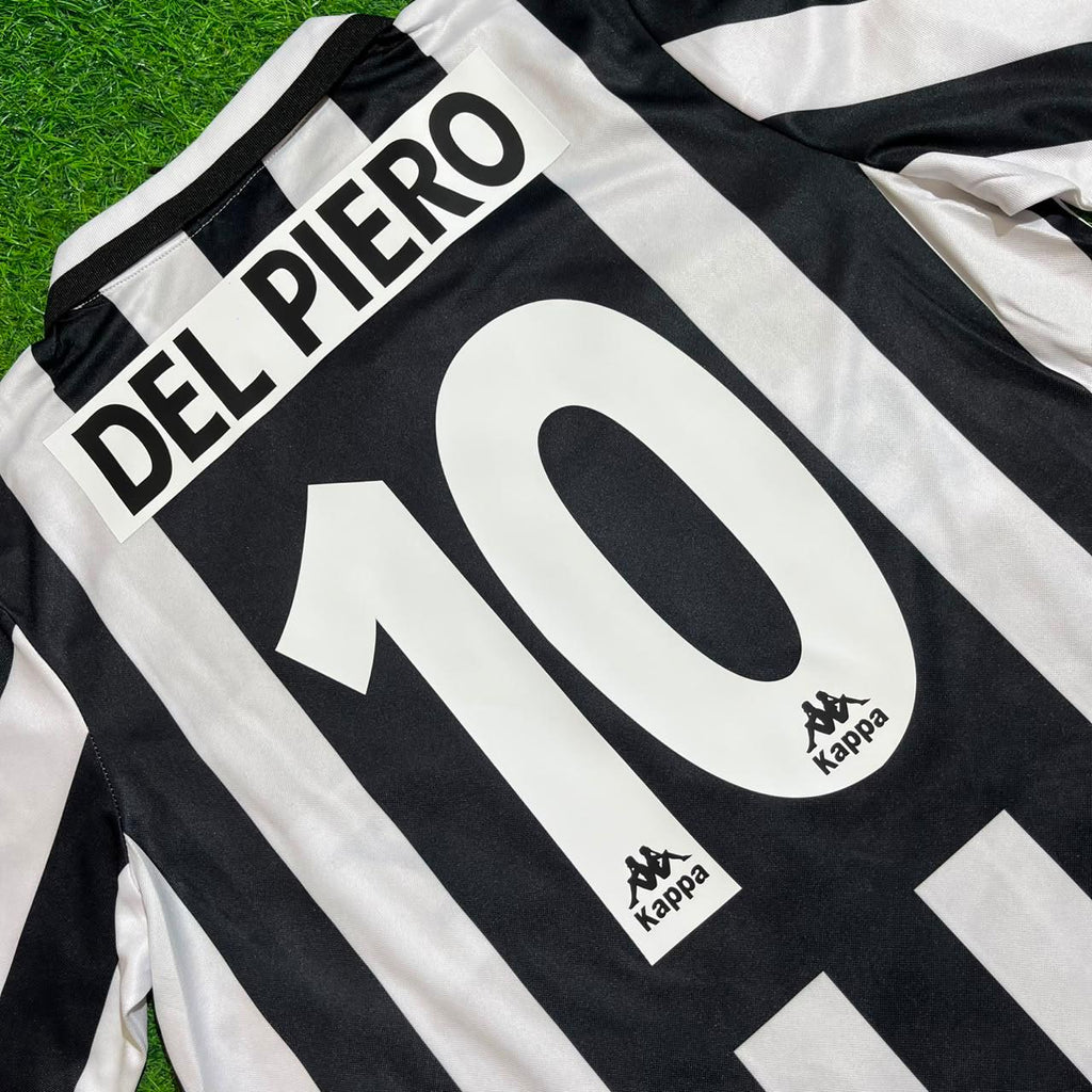 Alessandro Del Piero Juventus 1996 1997 Retro Football Jersey – Detailed View