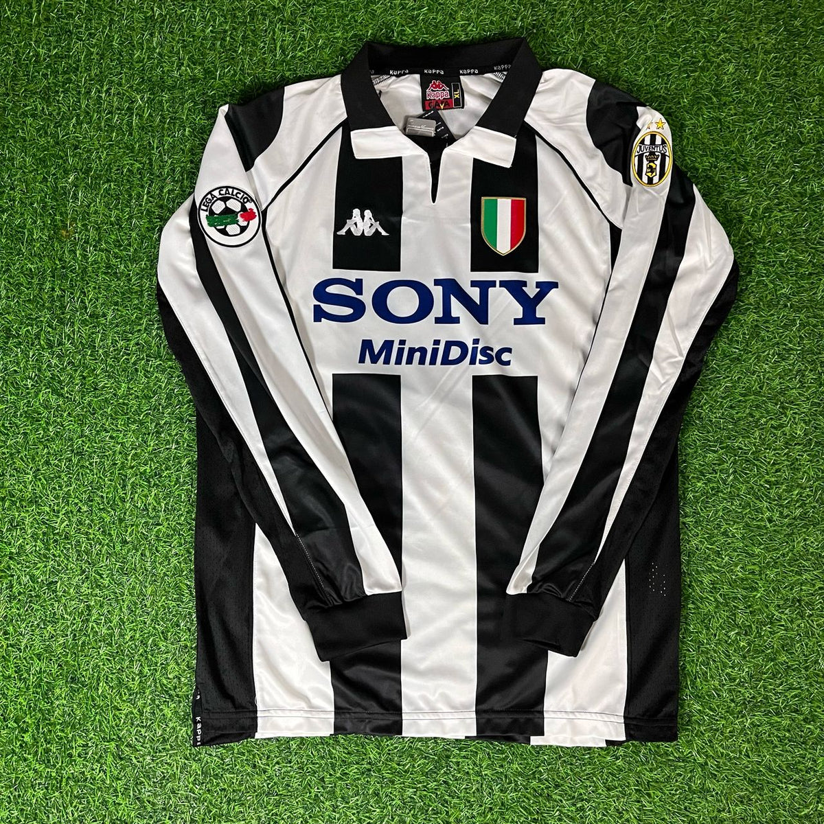 Alessandro Del Piero 10 – Juventus Home 1997/98 Retro Kit Jersey – | | – Front View