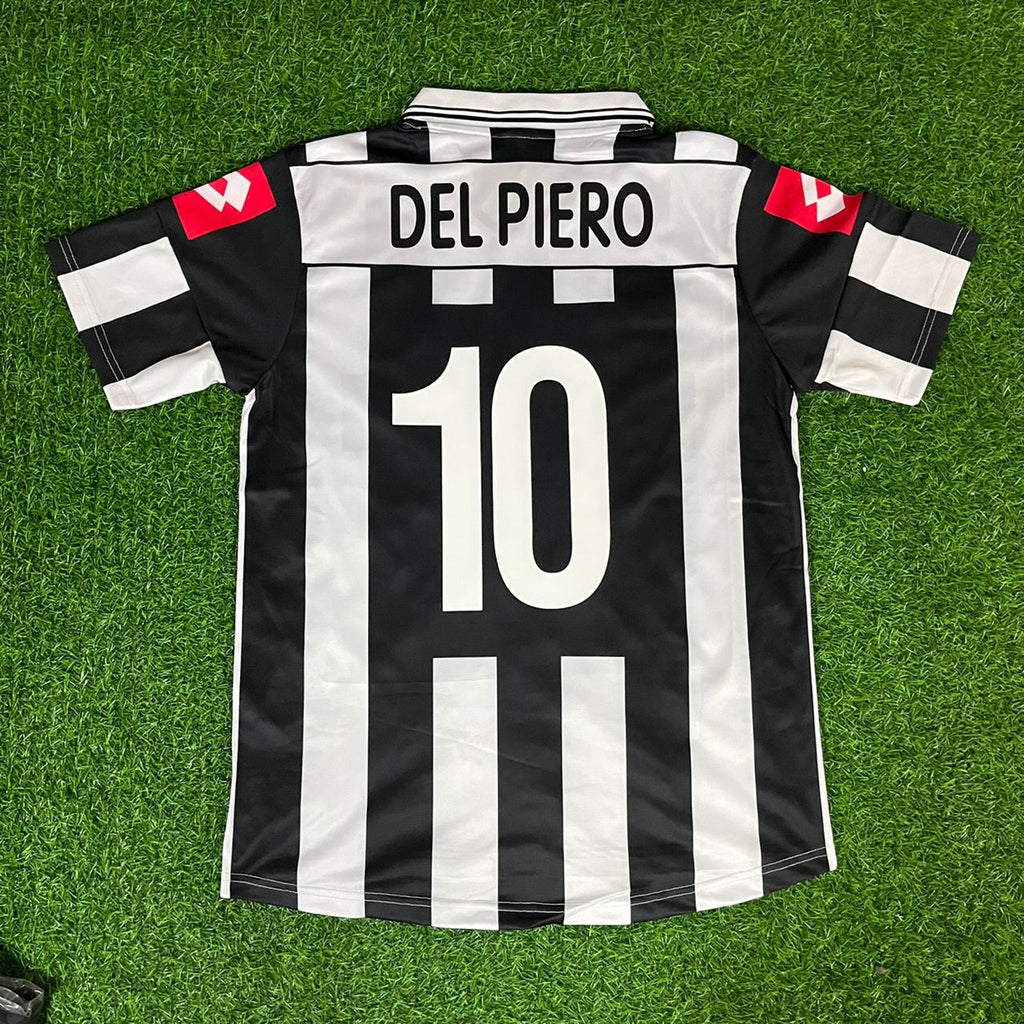Alessandro Del Piero Juventus 2001 2002 Season Retro Jersey – Back View