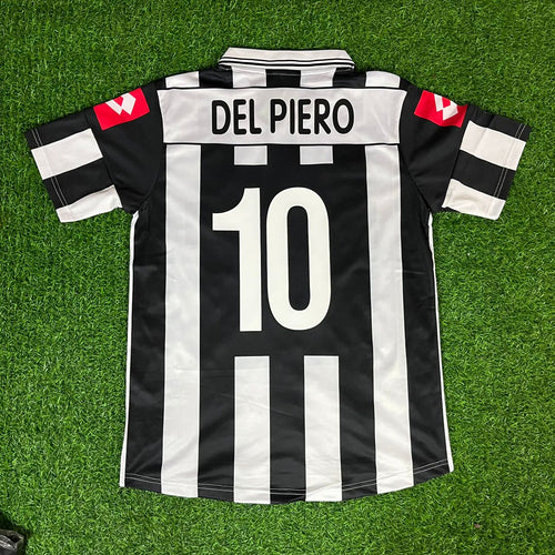 Alessandro Del Piero Juventus 2001 2002 Season Retro Jersey – Back View