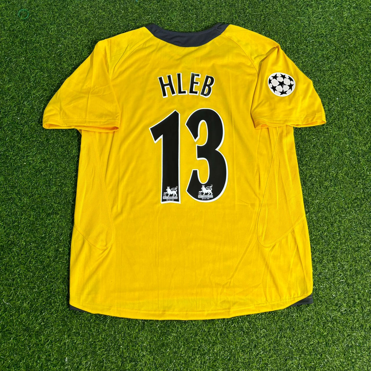2005/06 Alexander Hleb 13 - Arsenal Yellow Retro Football Jersey – Back View
