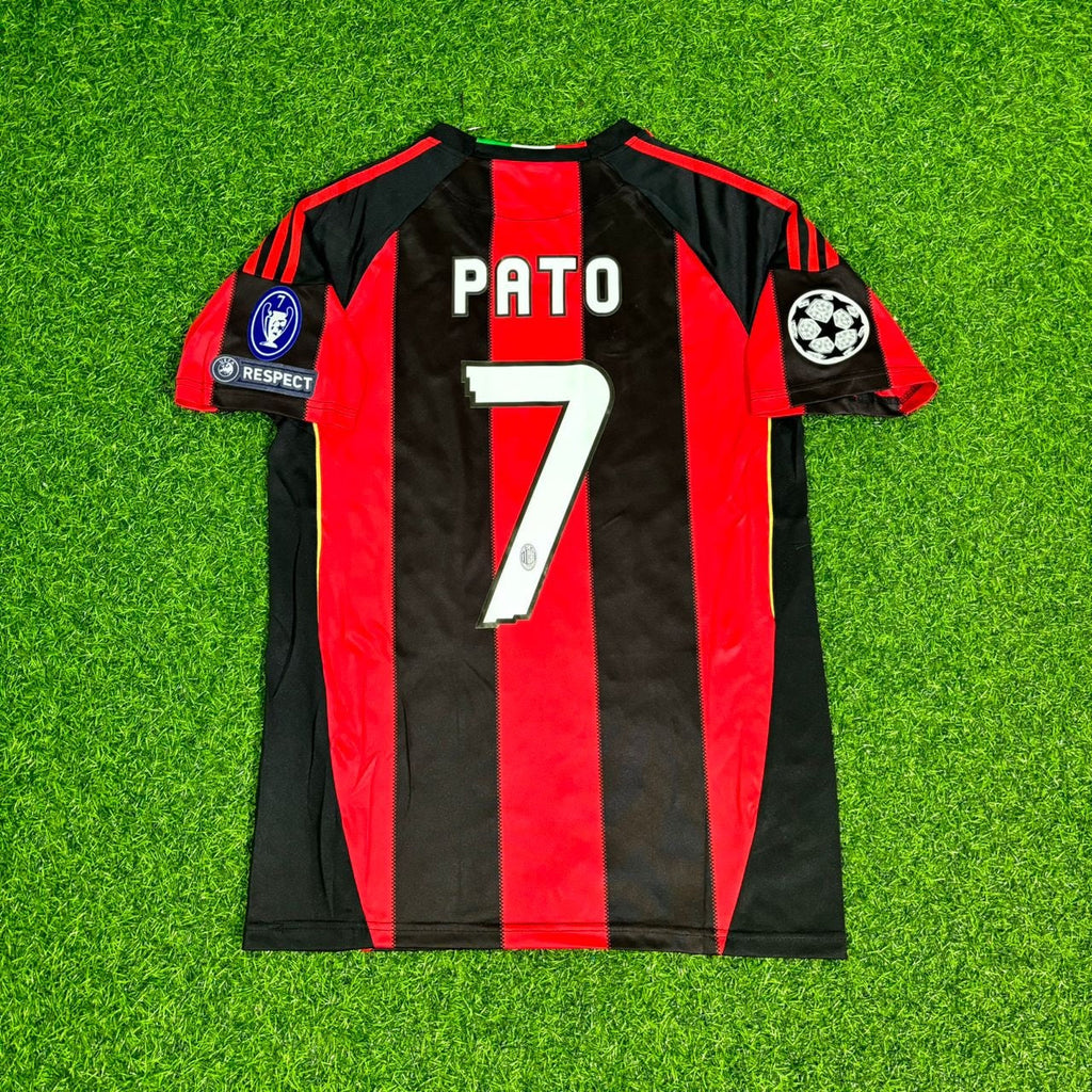 Milan 2010/2011 Home Retro Jersey – Alexandre Pato 7 - – Back View