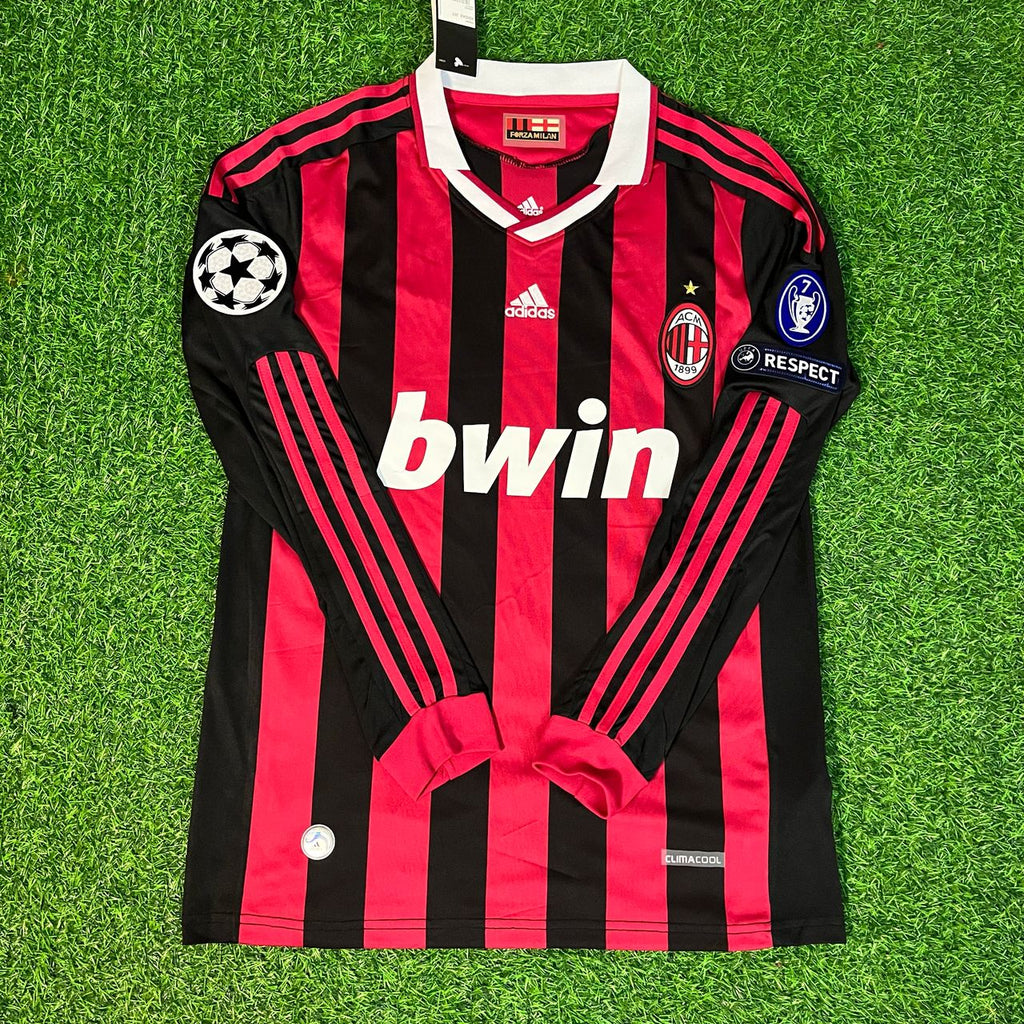 2009/10 Alexandre Pato 7 - Milan Red Black Home Retro Football Jersey – Front View
