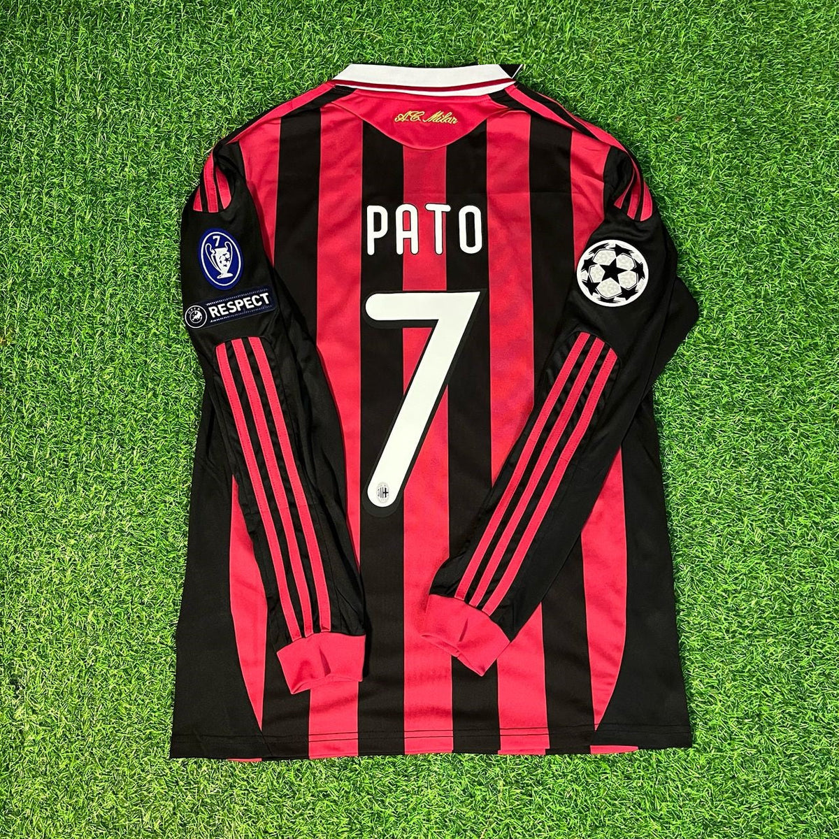 2009/10 Alexandre Pato 7 - Milan Red Black Home Retro Football Jersey – Back View