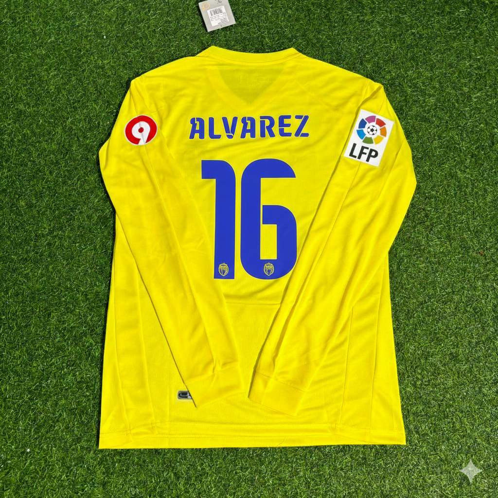2008/09 Quique Alvarez 16 Villarreal CF Long Sleeve Retro Football Jersey – Back View