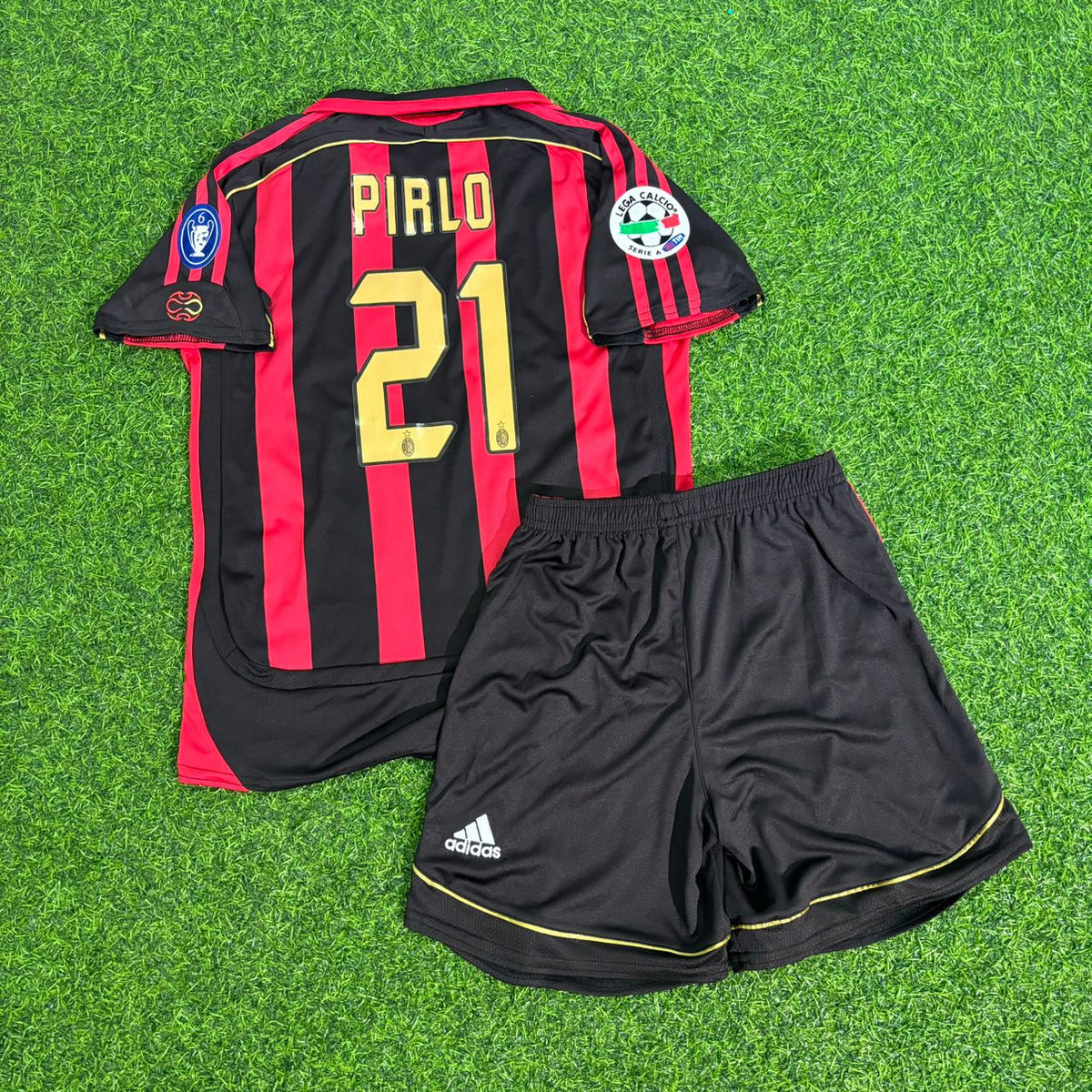 Milan 2006/2007 Retro Kids Football Jersey – Andrea Pirlo – Detailed View