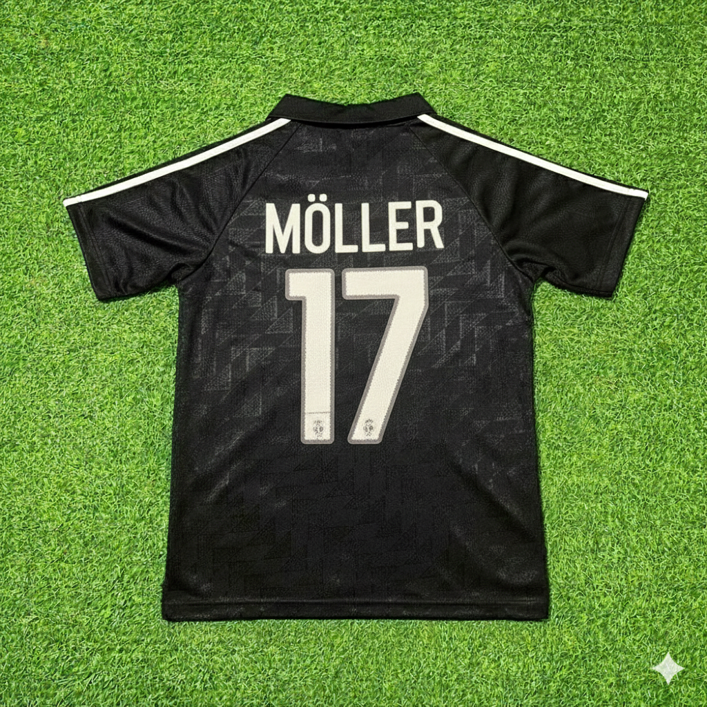 Andreas Möller Deutschland 1990 WM Schwarzes Retro – Back View