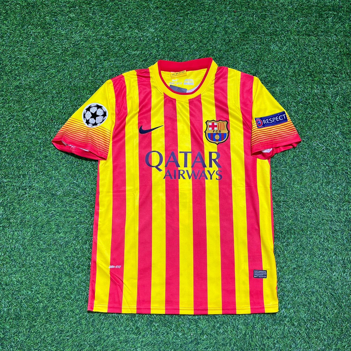 Andres Iniesta 8 - Barcelona 2013/2014 Yellow Red Retro Jersey – Front View