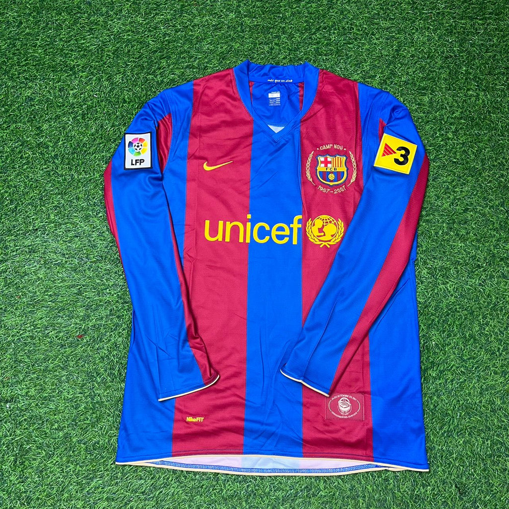 2007 Andres Iniesta Barcelona Retro Football Jersey – Front View