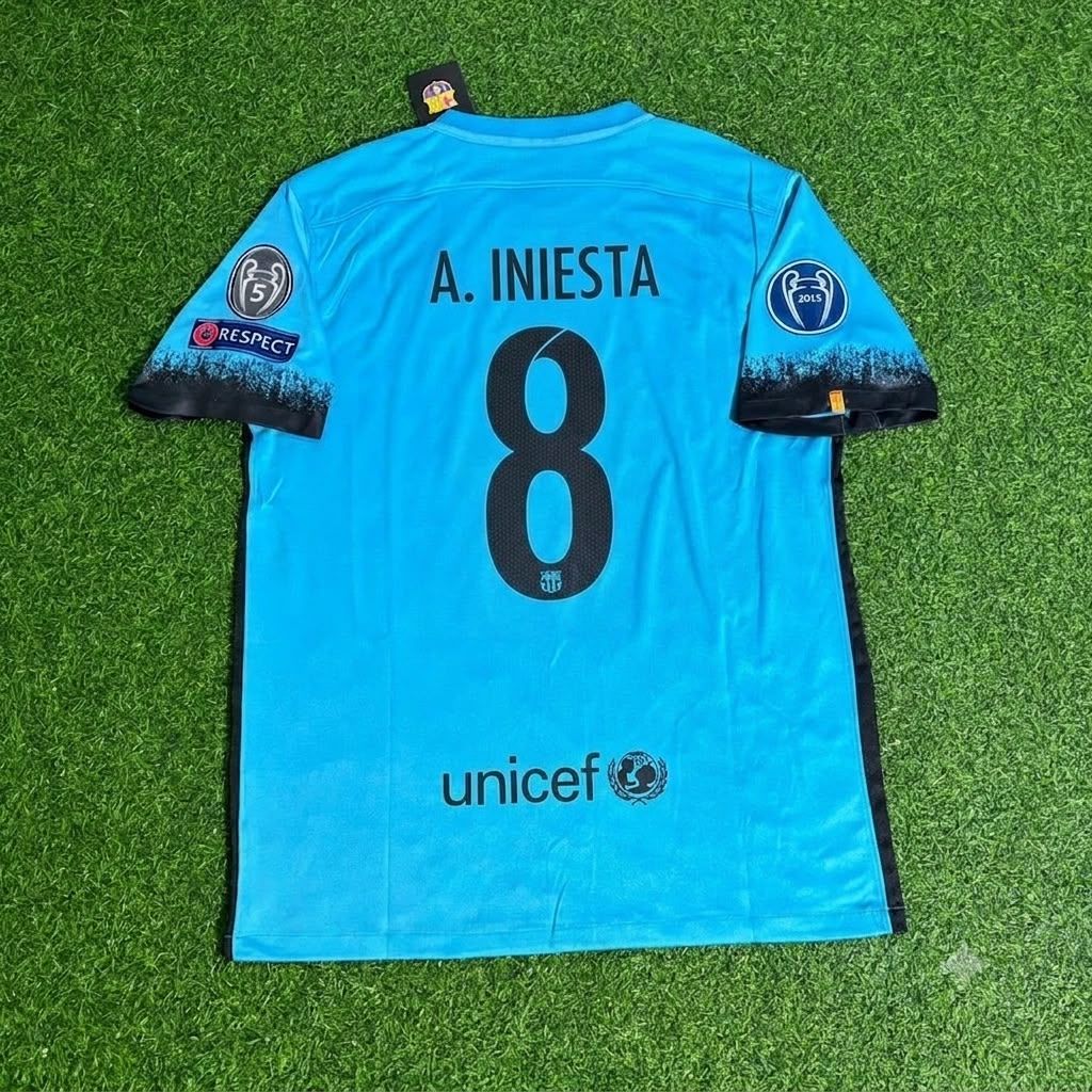 Andres Iniesta Barcelona 2015/2016 Retro Football Jersey – Back View