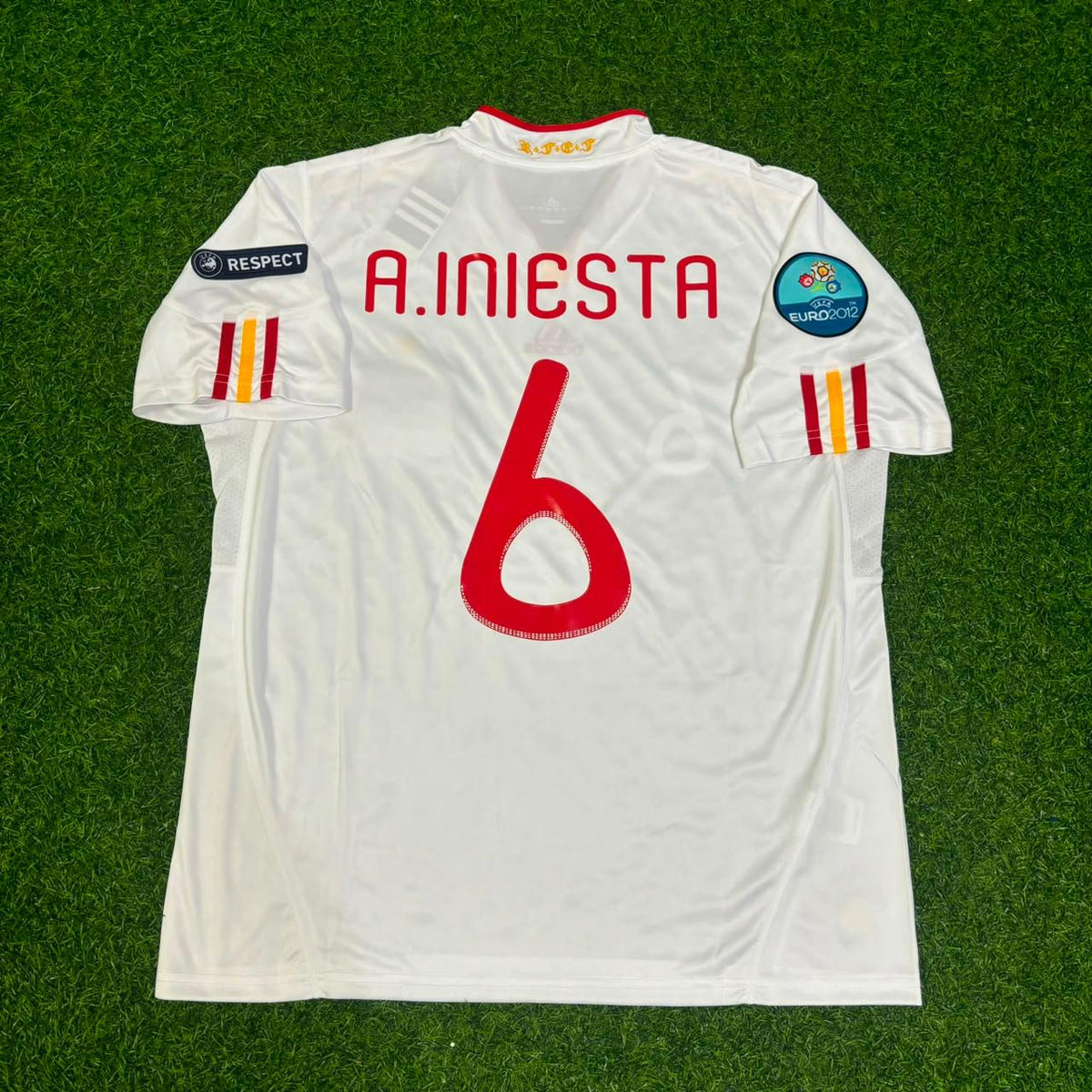 Andrés Iniesta Spain EURO 2012 Final Retro Football Jersey – Back View