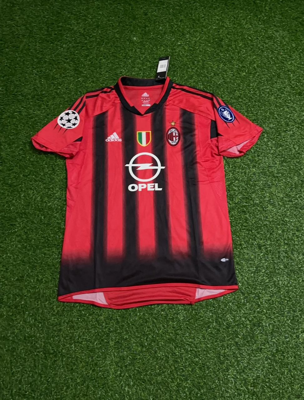 2004/05 Andriy Shevchenko 7 Milan Red & Black Home Retro Football Jersey – Front View
