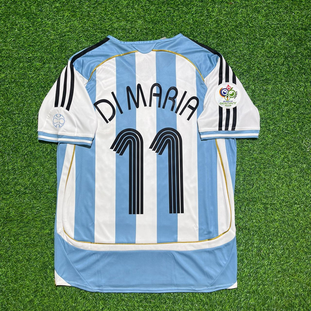 Argentina Retro Soccer Jersey – Angel Di Maria – Back View