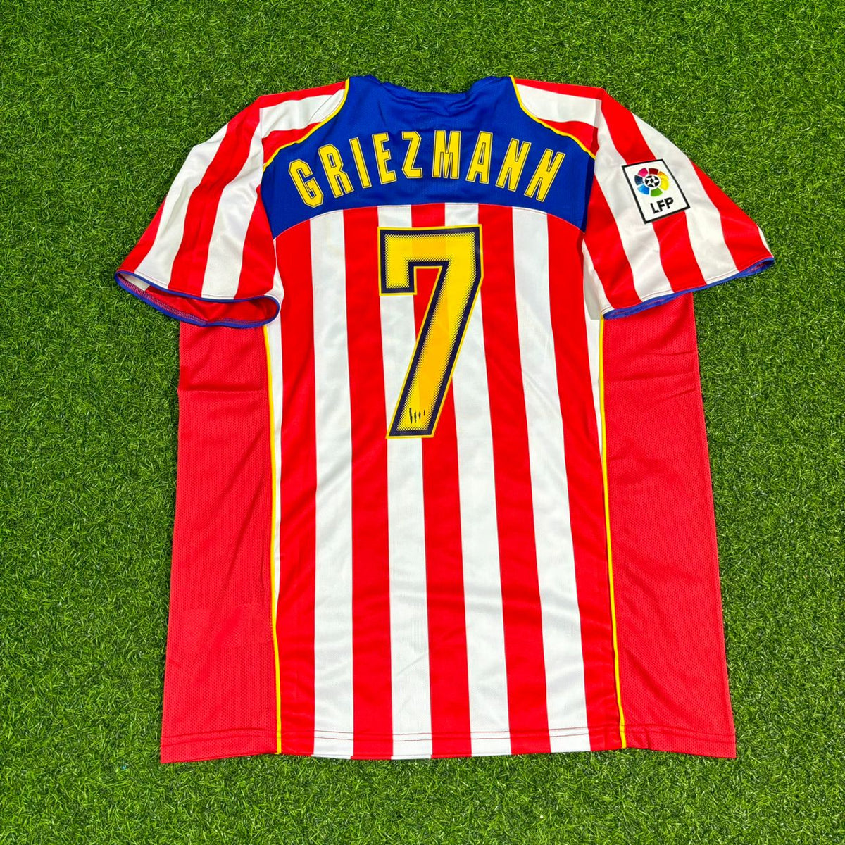 Antoine Griezmann Atletico Madrid SpiderMan Retro Football Jersey – Back View