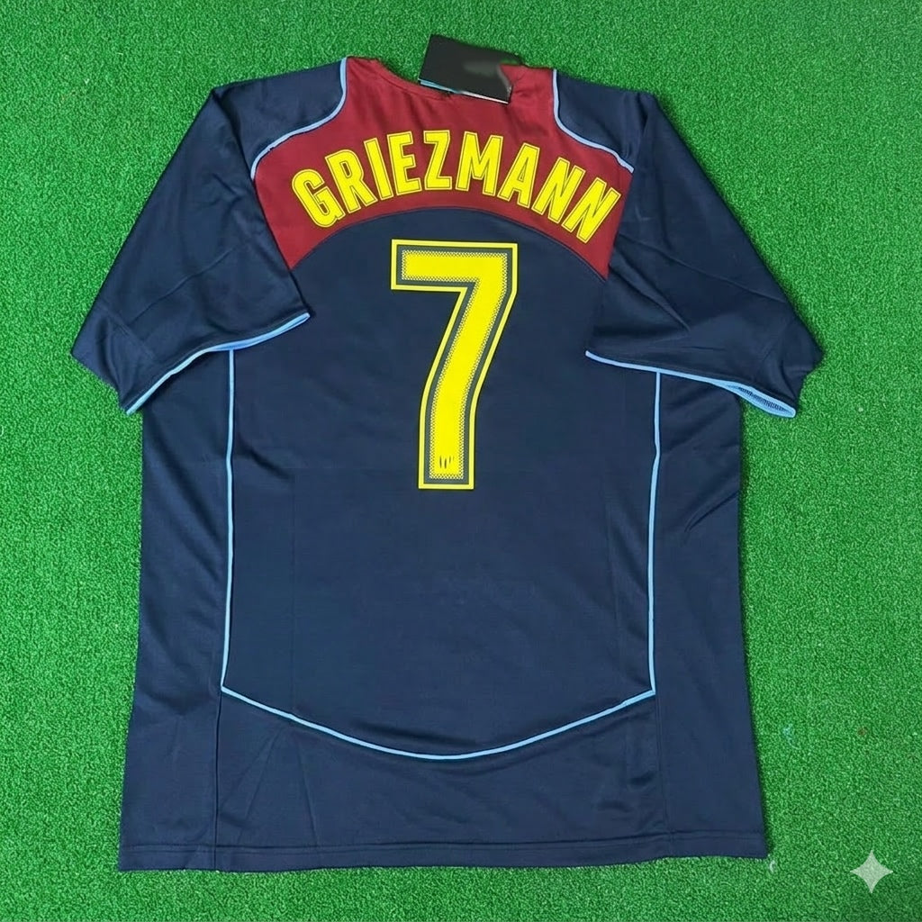 Antoine Griezmann #7 Atletico Madrid SpiderMan Retro Football Jersey – Back View