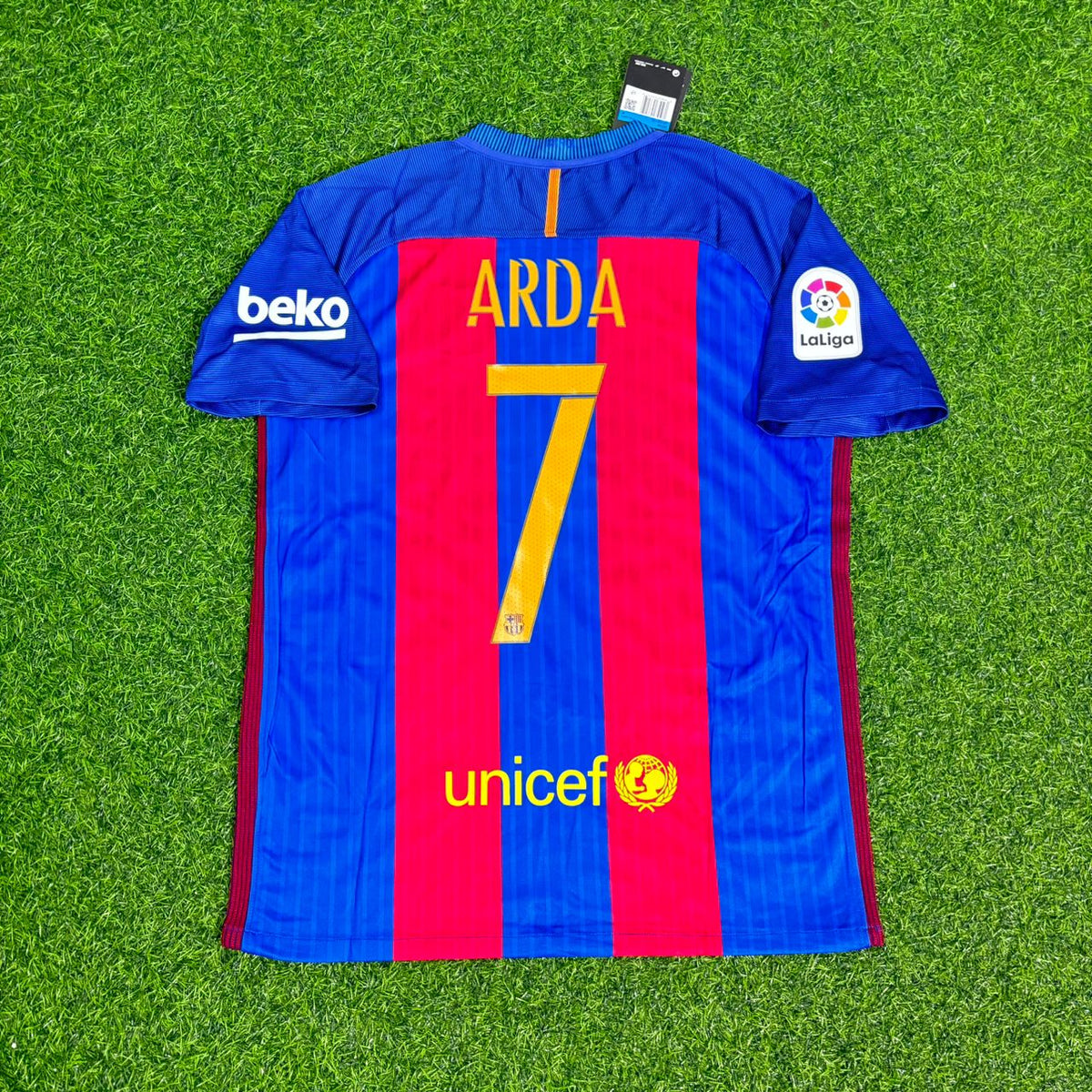 Arda Turan – Barcelona 2016/17 Home Retro Jersey – Back View