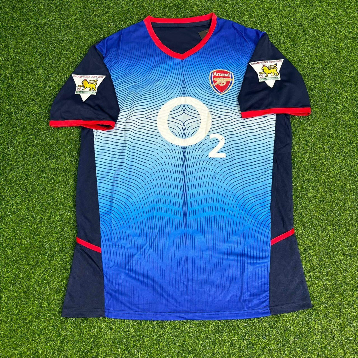 2002/04 Arsenal Black Blue o2 Retro Football Jersey – Back View