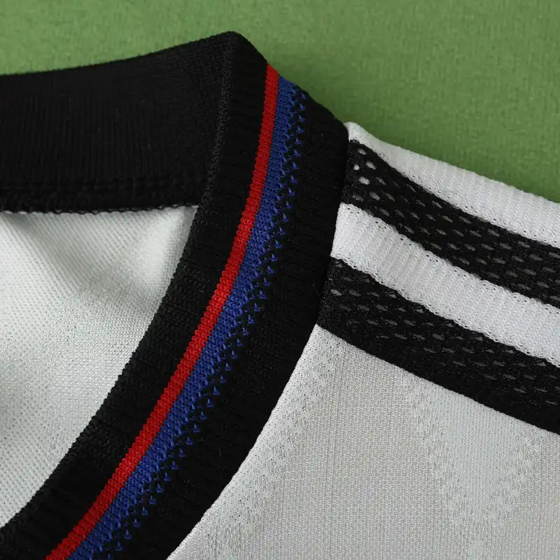 Bayern München 97/98 Season Away White Retro Football Jersey – Front View